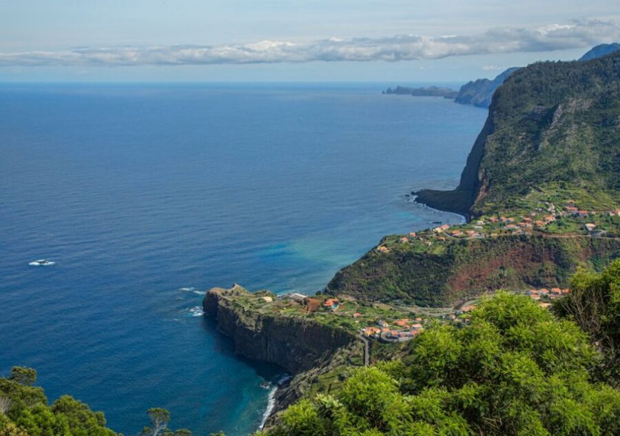 Madeira: The Enchanting North - Where the day starts: pickup around Funchal and Caniço