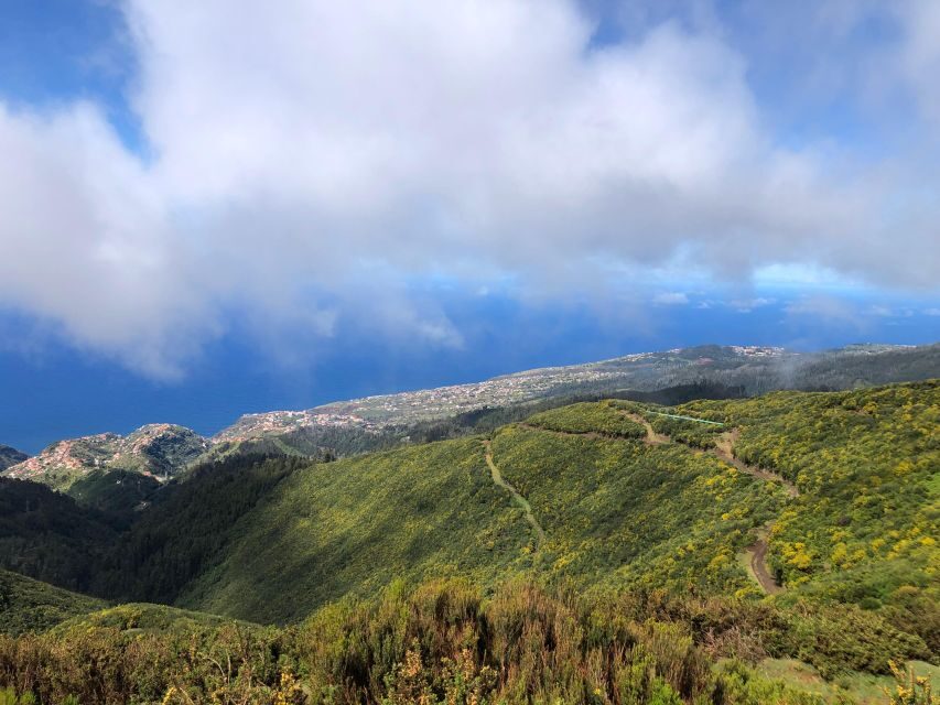Madeira West Safari - The natural lava pools of Porto Moniz - The ocean-town viewpoints: Ribeira Brava and Ponta do Sol