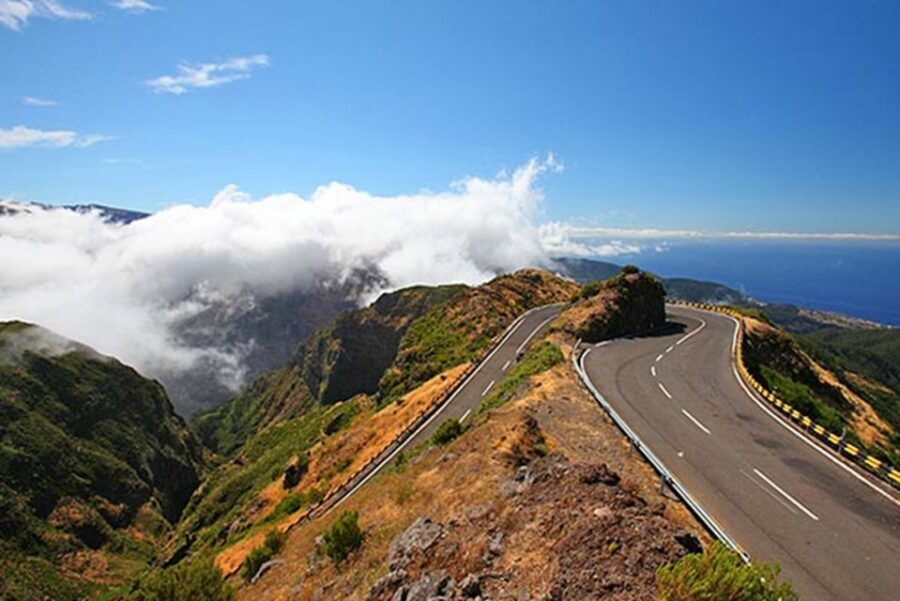Madeira: West Tour with Porto Moniz and Volcanic Pools - Price and Logistics: Getting Value From a Full 8 Hours