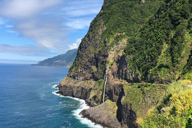 Madeira Westside Achadas da Cruz, Porto Moniz, Seixal and Fanal - The Shoreline Quick Hits: Ribeira da Janela and Seixal’s Waterfalls
