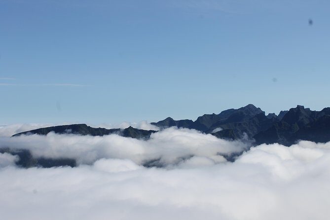 Northwest Terraces and Volcanic Pools 4x4 Full Day Tour - The morning climb: Serra de Água and Encumeada viewpoints