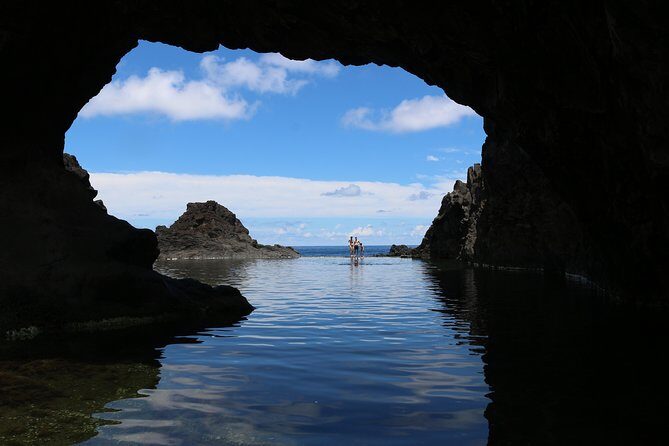 Northwest Terraces and Volcanic Pools 4x4 Full Day Tour - Sao Vicente and Ginjas: quick village time with zero fuss