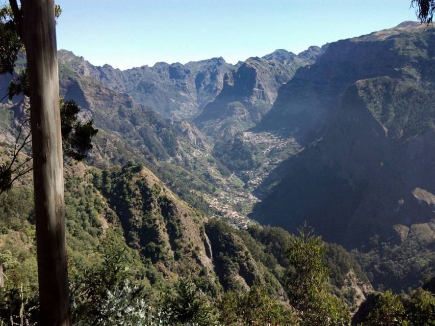 Nuns Valley Half Day Trip 4x4 Jipe Tour - Câmara de Lobos: Fishing Village Charm and Churchill’s Connection