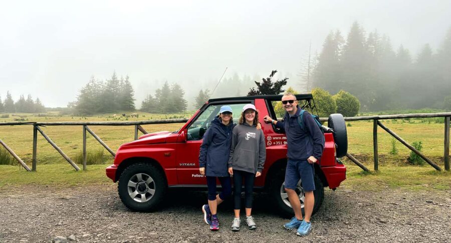 Pico do Arieiro in 4h: Immersive Private Experience (Cabrio) - Camacha on the descent: local life plus a sports trivia twist