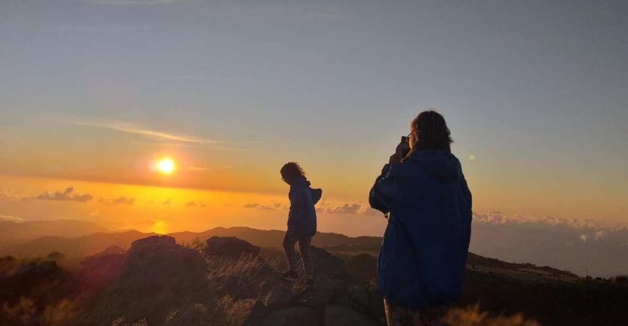 Pico do Arieiro: Private 4x4 Sunrise Trip with Hot Drinks - Why Pico do Arieiro Sunrise Feels Different From Other Madeira Mornings