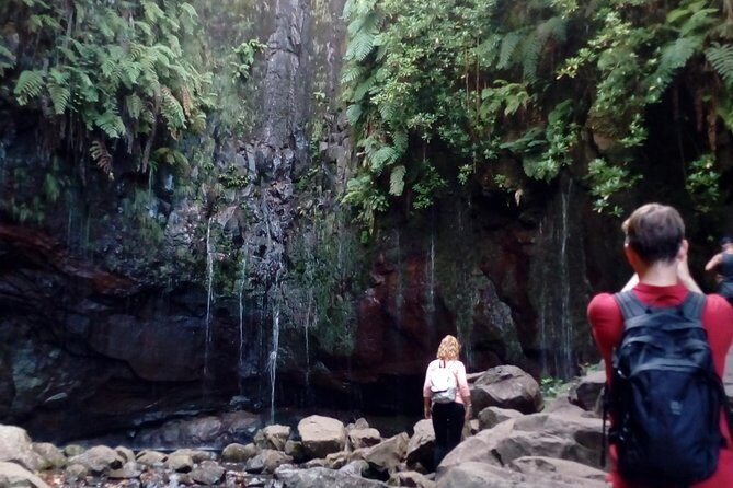 PR6 25 Fountains/Risco Levada Walk - The self-guided plan: how the 9 km walk usually fits your day