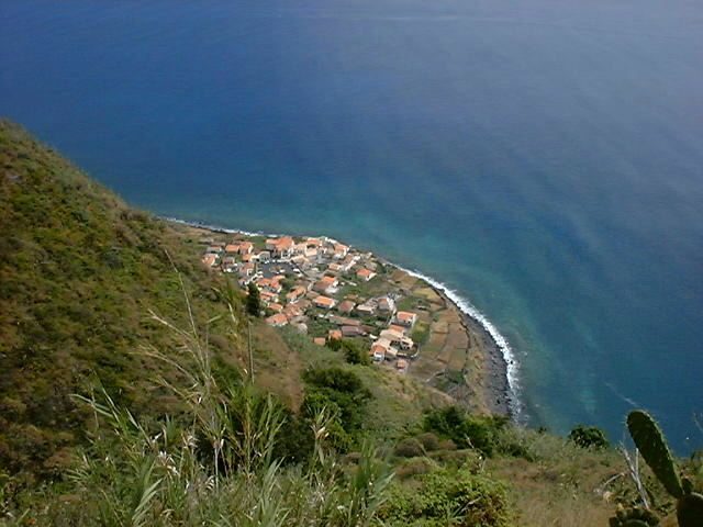 Prazeres: Full-Day Nature Walk - Coffee-shop breaks and narrow bits: what you should plan for