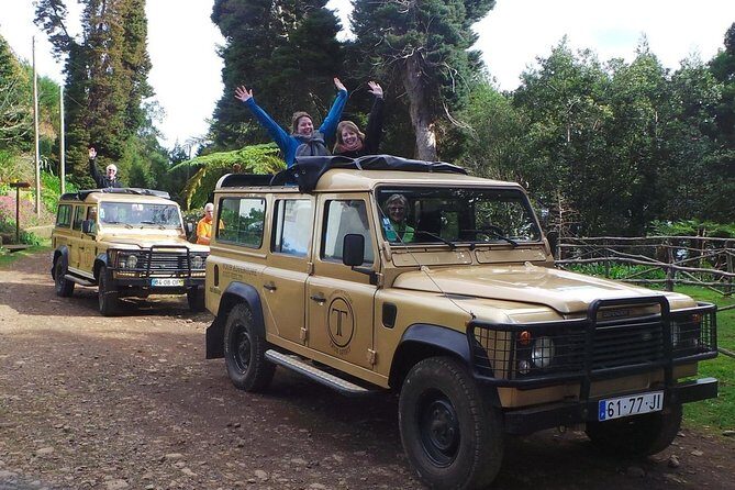 Private Half-Day 4X4 Experience: East or West - Entering the island by 4x4: how the driving changes the tour