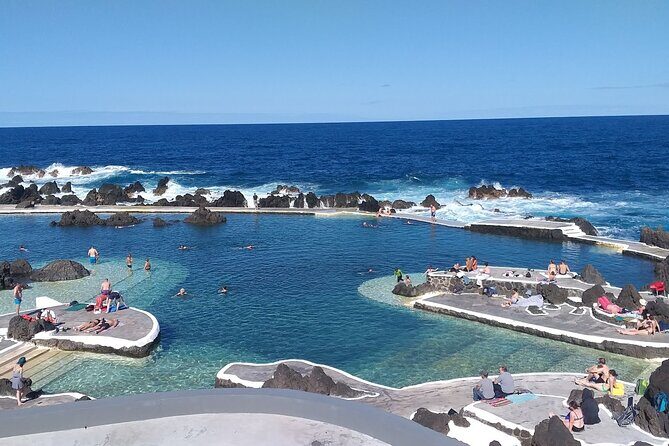 Private Madeira tour 8 people - Stop 1 Madeira: Views, Santana Houses, and a Real Lunch Break