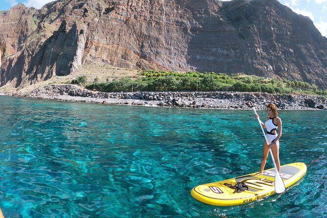 Private Stand Up Paddle Tour in Câmara de Lobos - SUP Over Calm Water in Câmara de Lobos Bay