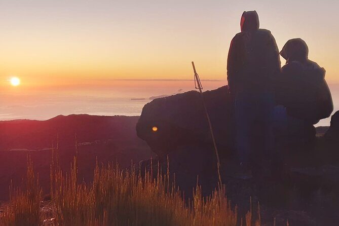 Private Sunrise Pico do Areeiro Half Day with easy levada walk - Should You Book This Sunrise + Levadas Tour?