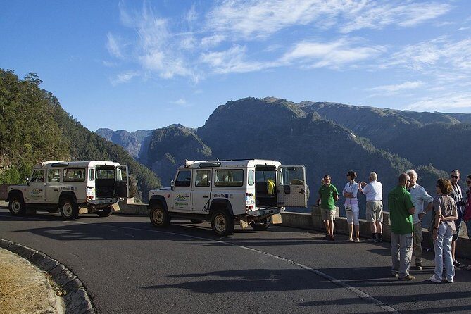 Private Tour: Nun's Valley & Sea Cliff - Half Day Jeep Tour - Guide quality: where the tour feels personal