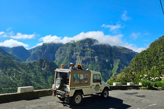 Private Tour on Madeira Island (max 6 people) - Cabo Girão: the glass-floor cliffs (and the small entry cost)