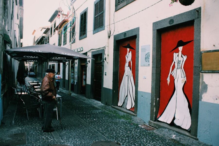 Private Tour:Historical Old Town 1-Hour Tour by Tuk Tuk - Why a tuk tuk tour fits Funchal Old Town so well