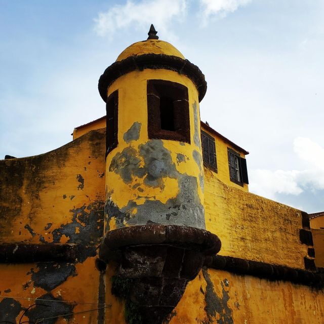 Private Tour:Historical Old Town 1-Hour Tour by Tuk Tuk - Practical logistics that matter on your actual day