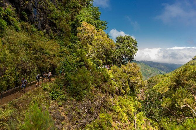 Rabaçal - Levada das 25 Fontes - What to pack so the wet parts don’t ruin your hike