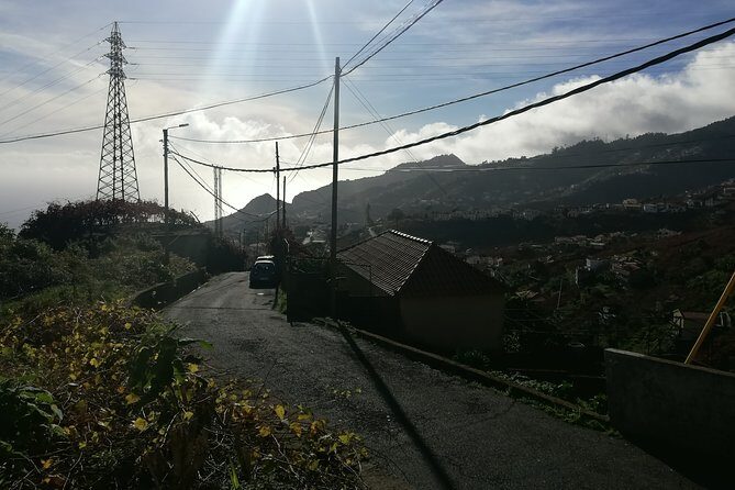 Real Life, Mountains & Sea Cliffs (Nun´s Valley View) - Half Day 4x4 Tour - A UMM 4x4 jeep ride that feels like Madeira, not a schedule