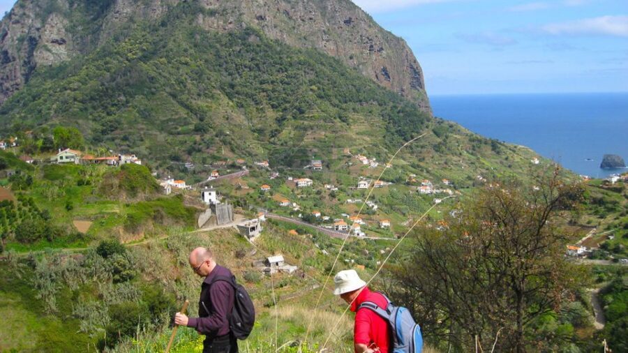 Referta / Castelejo - Levada Walk - Referta to Castelejo: what the easy levada hike feels like