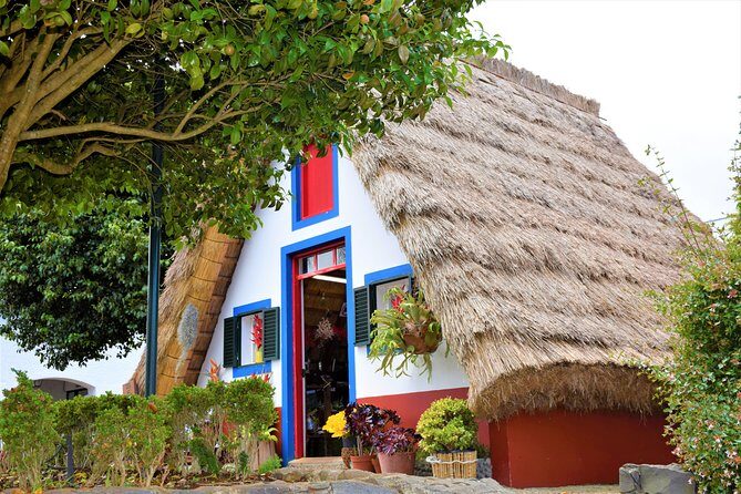 Santana / Typical Houses Tour - A Full Day Across Madeira: How This 8-Hour Santana Route Works