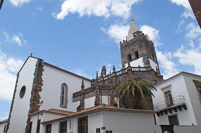 Self-Guided Sightseeing Tour on an Eletric Car | Funchal - Key Takeaways Before You Go