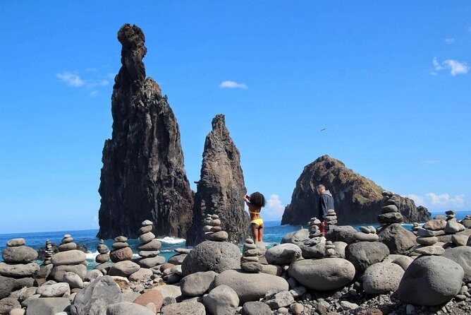 Shore Excursion Porto Moniz - Enchanted Terraces 4x4 tour - Porto Moniz town: your real time on the coast