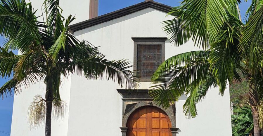 South Madeira: breathtaking coastal trip incl. Porto Moniz. - Ponta do Sol: Cliffs, Town Charm, and That Art Deco Cinema