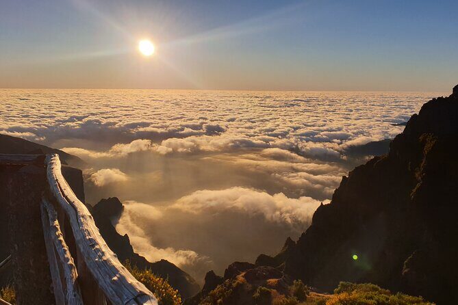 Sunrise in Areeiro Peak - Why Pico do Areeiro sunrise is worth the 6:00 a.m. alarm