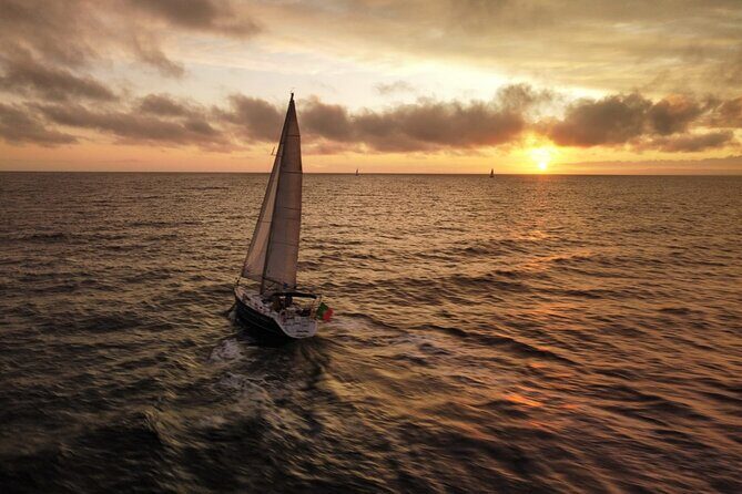 Sunrise, Sunset & Moonlight private Sailing Cruises in Madeira - Sunrise, sunset, or moonlight: choosing the right mood
