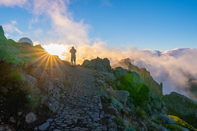 Sunset Tour @ Pico Do Areiro | Half Day 4x4 Tour - The 4x4 + pickup flow from Funchal (what makes it easy)