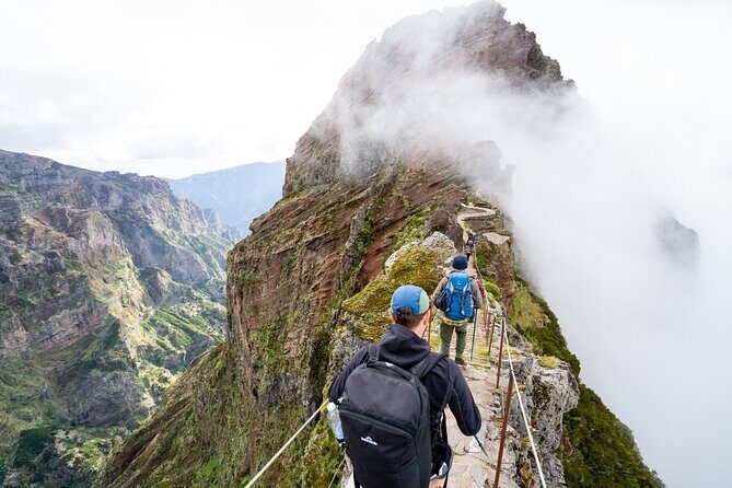 Transfer to Picos da Madeira - Pico do Arieiro and Pico Ruivo - Timing, group size, and what “about 6 hours” really means