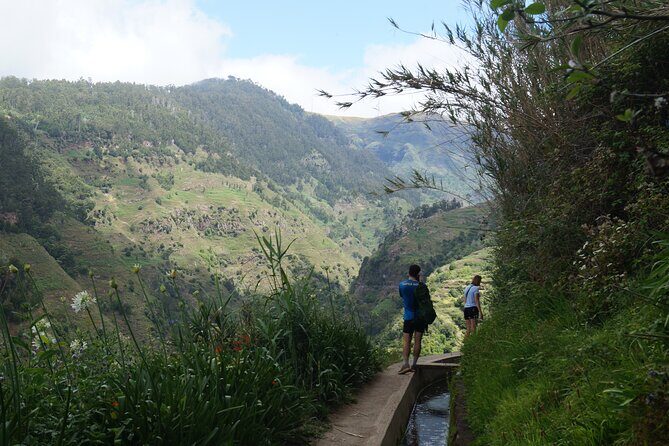 Wet your hair in the amazing Moinhos/Nova Levada - Moinhos and Nova Levada: What This Walk Feels Like