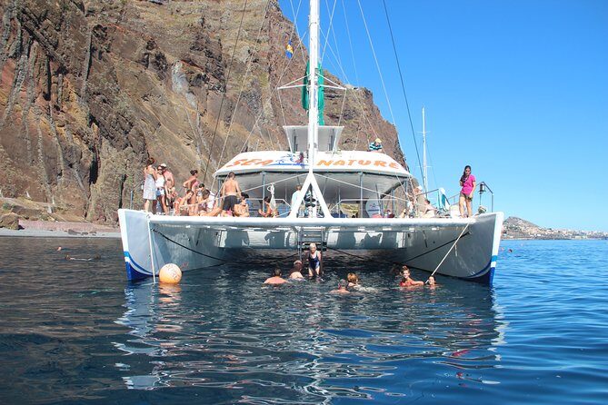 Wines Tasting Experience and Skywalk with Dolphin Watching - Stop 3: Cabo Girão skywalk (and optional summer swimming)